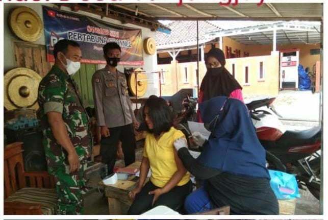 Polsek Cisaga Polres Ciamis Lakukan monitoring Vaksinasi