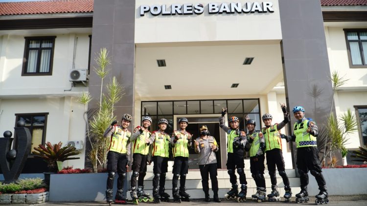 Kapolres Banjar Launching Tim Patroli Bhayangkara Roller Skate Polres Banjar