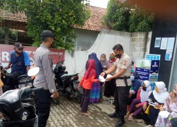 Personel Polsek Banjarsari Polres Ciamis Gelar Ops Yustisi Disiplin Masker