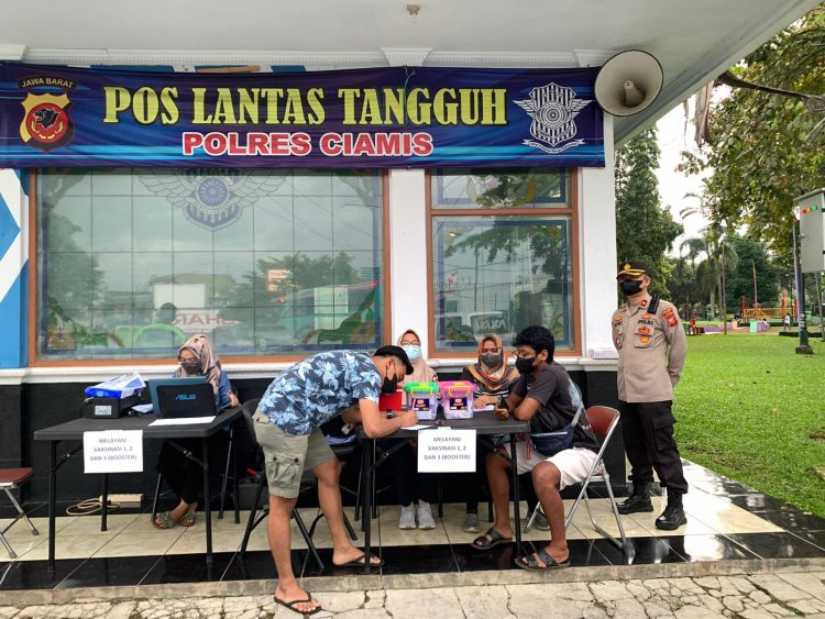 Upaya Percepatan Capaian Vaksinasi Terus Gencar Dilakukan oleh Jajaran Polres Ciamis