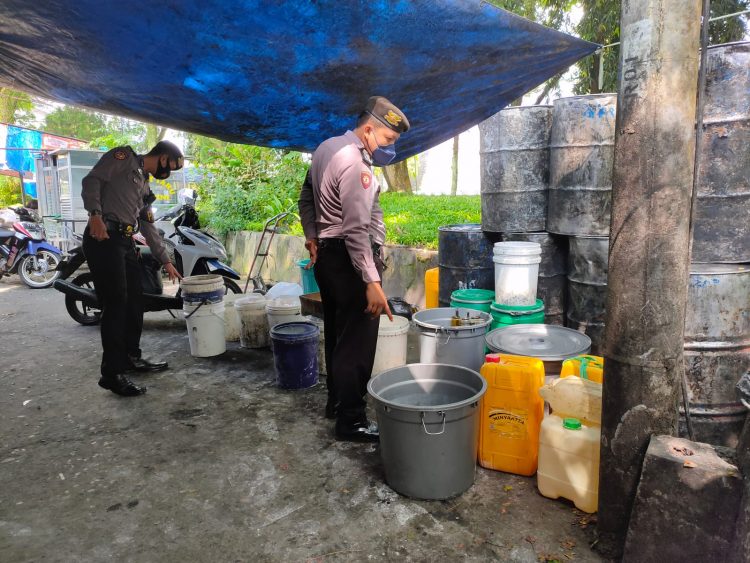 Sat Samapta Polres Ciamis Lakukan Pemantauan Ketersediaan Bahan Pokok Selama Bulan Ramadan di pasar Subuh Ciamis
