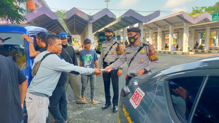 Polres Ciamis Polda Jabar Terus Berupaya Cegah Penyebaran Covid 19