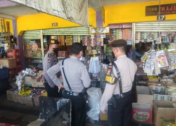 Polres Ciamis Polda Jabar Gelar Operasi Pekat Lodaya 2022 di pasar Imbanagara
