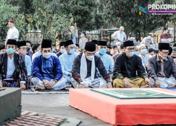 Bupati Ciamis Beserta Wakil Kembali Laksanakan Shalat Idul Fitri di Alun-Alun Ciamis