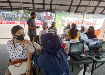 Selama Ops Ketupat Lodaya 2022 Pos Terpadu Alun-Alun Ciamis Layani Vaksinasi Bagi Pemudik