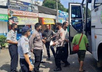 Sat Binmas Polres Ciamis Monitoring Arus Balik Dari Dua Titik