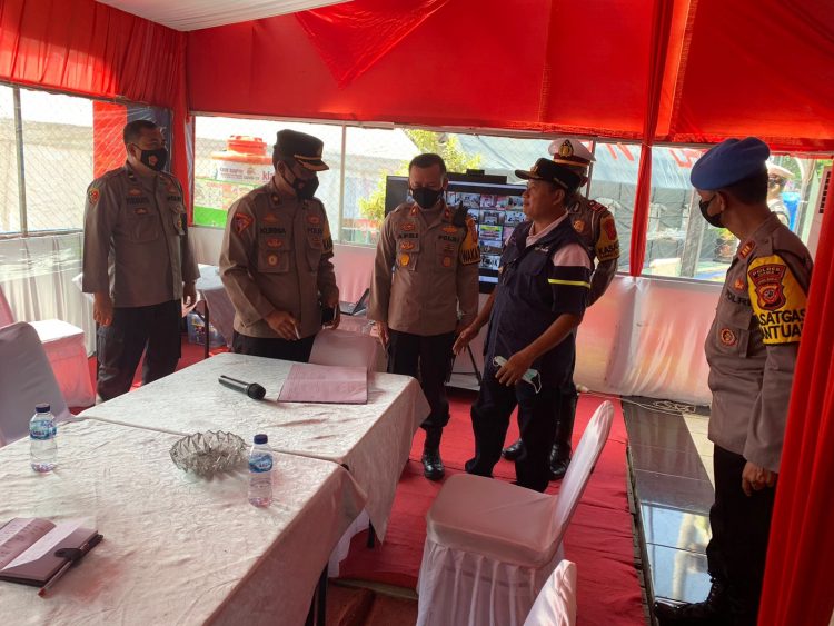 Wakapolres Ciamis Dampingi Wagub Jabar Kunjungi Pos Terpadu Alun Alun Ciamis