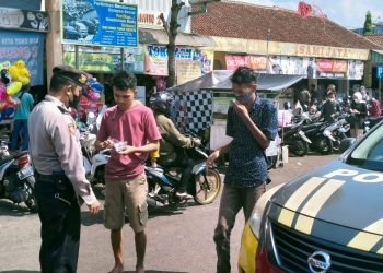Kepolisian Resor Ciamis Polda Jabar Terus Berupaya Cegah Penyebaran Virus Covid 19 Dan Gelar Ops Yustisi Prokes