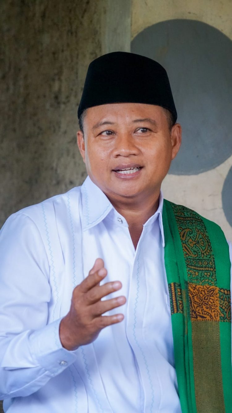 Fenomena HIV/AIDS Hebohkan Kota Bandung, Uu Ruzhanul’ulum ; Solusinya Nikah Dan Poligami