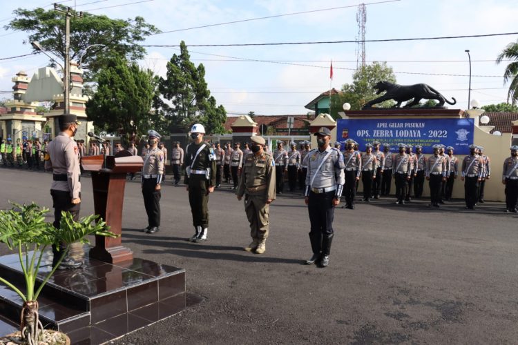 Polres Ciamis Polda Jabar Giat Apel Pasukan Untuk Gelar Operasi Zebra Lodaya 2022 Gabungan