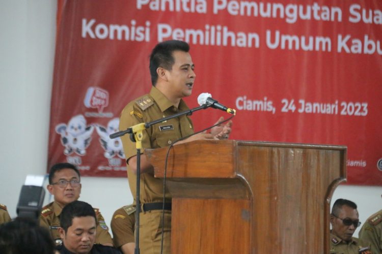 Hadiri Pelantikan PPS, Wabup Ciamis Minta Petugas Pahami Tata Aturan dan Junjung Tinggi Netralitas