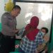 Sukseskan Program Pemerintah, Bhabinkamtibmas Polsek Cihaurbeuti Monitoring Sub PIN Polio di Desa Binaannya