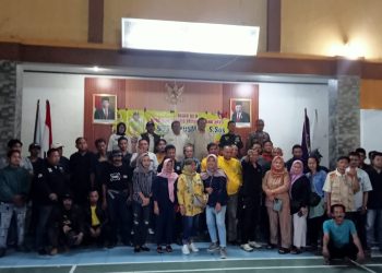 H. Uus Jayusman Anggota Dewan Fraksi Golkar Kabupaten Ciamis Adakan Reses Di Aula Desa Margaharja Kecamatan Sukadana