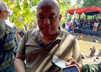 Sera Sani Foundation Gelar Pesta Rakyat Bersama TNI Adakan Bakti Sosial, Ngubyag Balong Dengan Warga.
