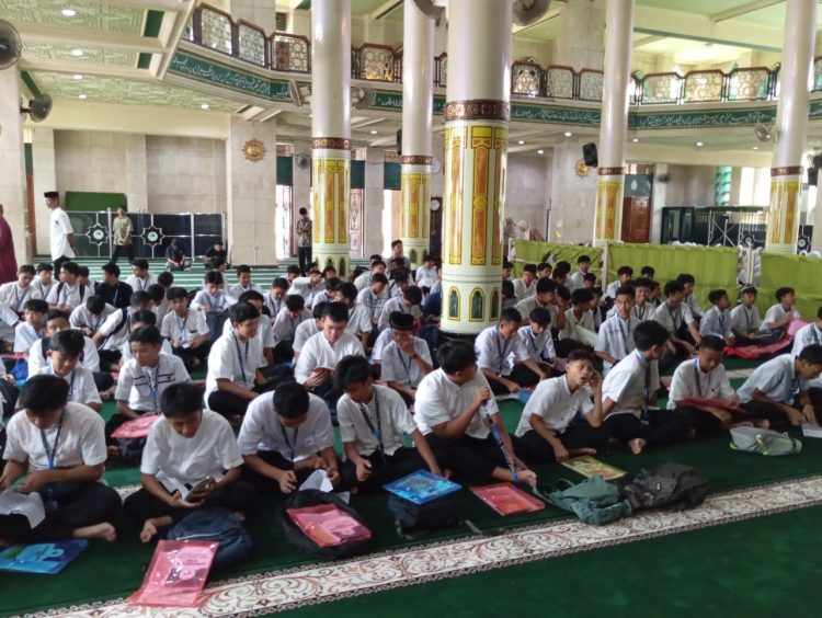 Selama Bulan Ramadhan SMPN 1 Ciamis Laksanakan Pembelajaran Dengan Penguatan Agama Dan Pendidikan Sosial