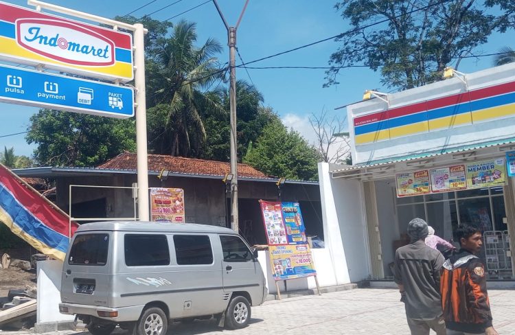 Diduga Pendirian Indomaret Baru, Perbatasan Cidolog–Cimaragas Jadi Polemik,Dewan Turun Tangan.