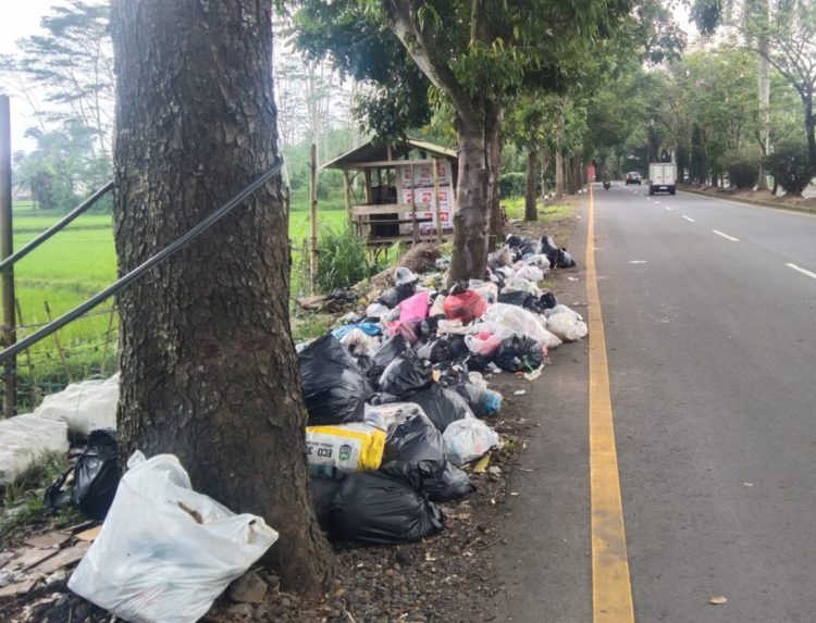 Ramadan Ternoda Sampah, Moto “Tasik Kota Resik” Dipertanyakan Warga, Pemkot Diminta Berbenah
