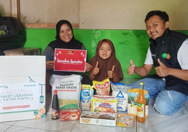 Menjelang Lebaran, Senyum Anak Yatim Mekarmulya Terpancar Berkat Kepedulian Petani Kampung Kawung