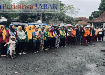 Notaris Berbagi di Bulan Ramadhan, 78 Petugas Parkir Kota Tasikmalaya Terima Bingkisan Lebaran