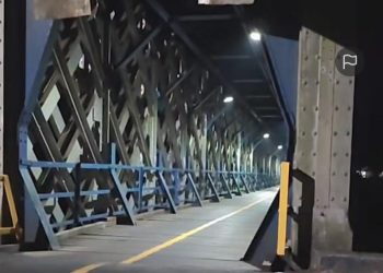 Sunyi di Malam Hari, Jembatan Cirahong Tetap Berdiri Kokoh Jadi Nadi Penghubung Tasikmalaya – Ciamis