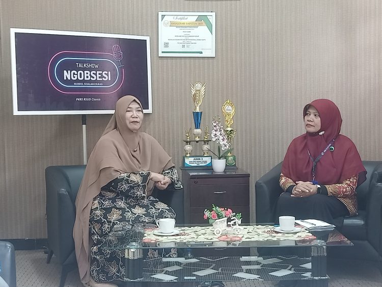 Edukasi Stunting Lewat Podcast, dr. Hj. Suherjati Tekankan Pentingnya Imunisasi dan Gizi Seimbang