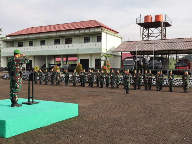 Dandim Pangandaran Lepas Personel, Tekankan Loyalitas dan Pengabdian