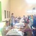 Ribuan Warga Desa Sarimanggu Terima Bantuan Pangan, Kades Tegaskan Tidak Ada potongan.