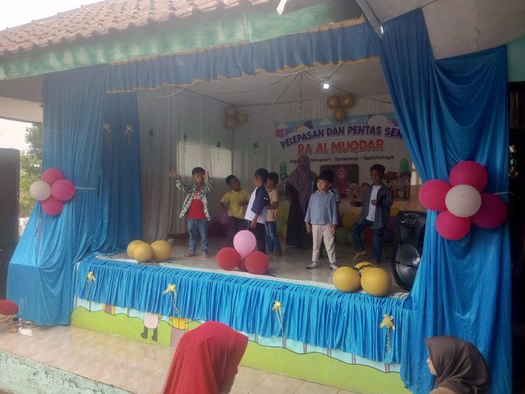 Pelepasan Siswa RA Al Muqdar Berlangsung Meriah, Pentas Seni Tampilkan Kreativitas Anak