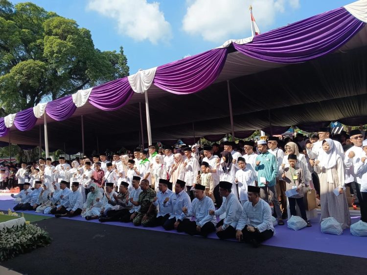 Guyub Muharram Mi’asih Yatim Ciamis Barokah, 2.650 Anak Yatim Terima Santunan dan Doa Bersama Sambut 1 Muharram 1448 H