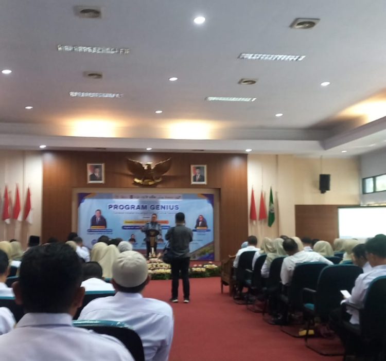 Bupati Ciamis Sentil ASN Mengantuk di Forum Literasi Keuangan: Jangan Sampai Sibuk Pinjol, Lupa Profesionalisme