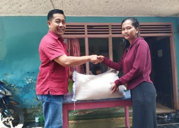 Lapas Kelas IIB Ciamis Salurkan Bantuan Sosial kepada Keluarga Warga Binaan, Wujudkan Pemasyarakatan yang Berdampak bagi Masyarakat